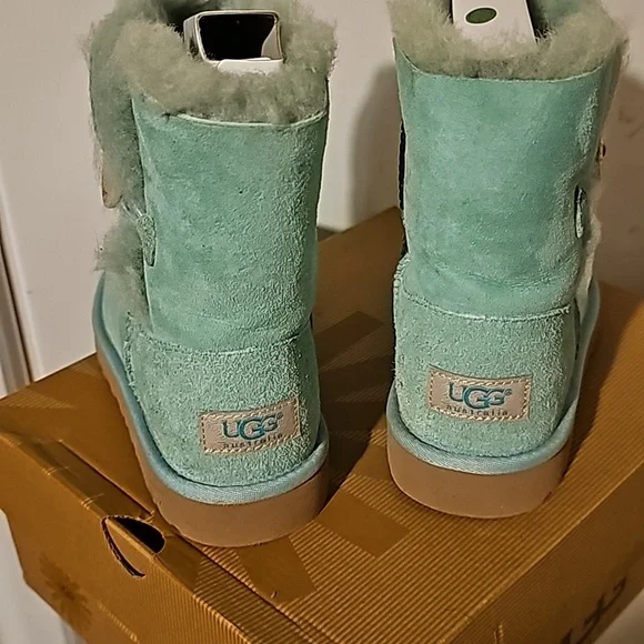 Authentic uggs size 2